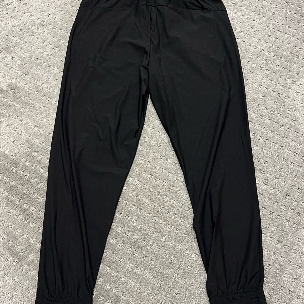 NEW Adidas Essential Golf Joggers Pants Men's Sizes - Picture 3 of 6